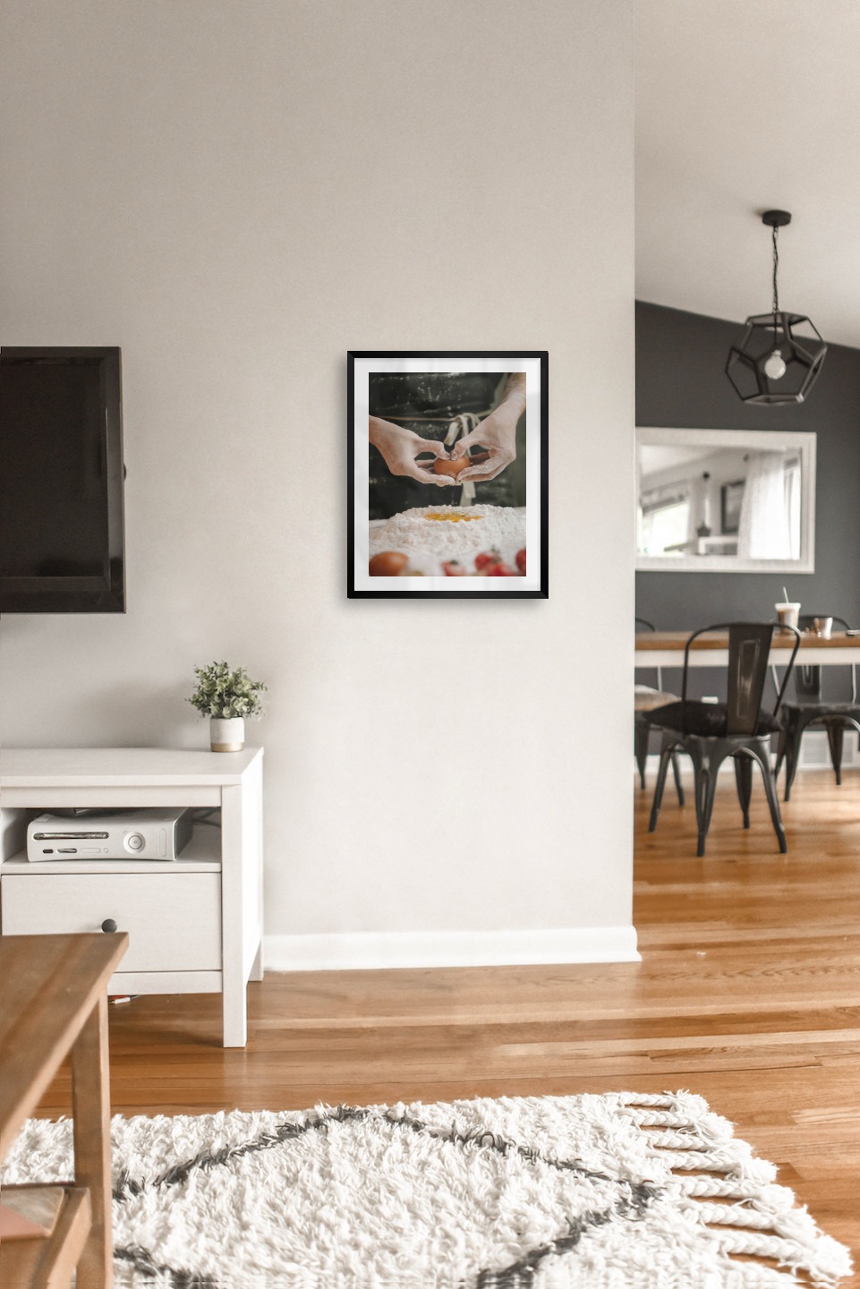 Tavelvägg med ram i svart i storlek 40x50 med poster med "Hemmagjord pasta"